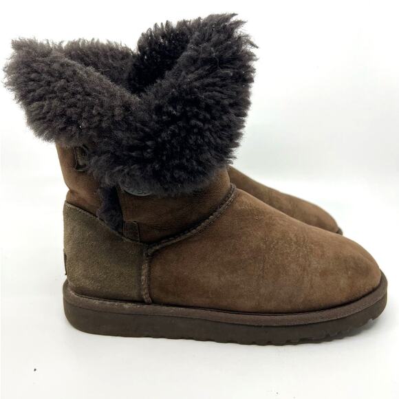 UGG Bailey Button Brown Suede and Shearling Boots Women's 7 US - Picture 3 of 9